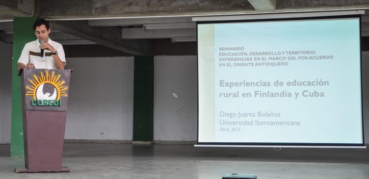 Participación en el Seminario "Educación, Desarrollo y Territorio" en la Universidad Católica de Oriente, Colombia.