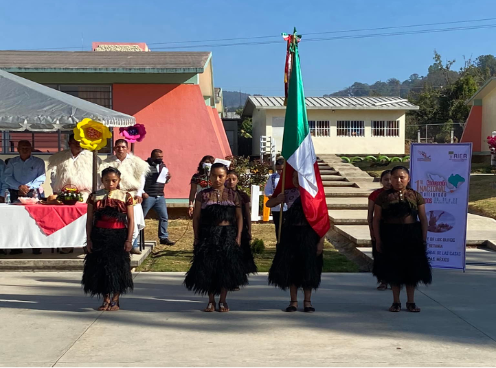Acto cívico en Escuela Primaria “José María Morelos y Pavón” Betania, Teopisca, Chiapas